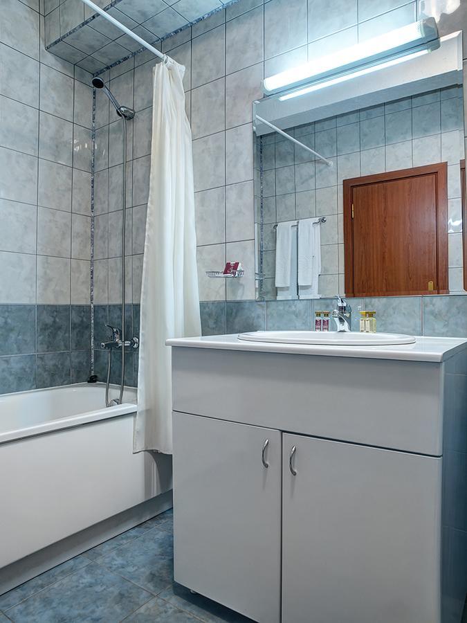 Flora Hotel - Apartments 보로베츠 외부 사진