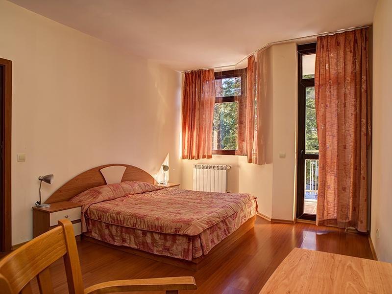 Flora Hotel - Apartments 보로베츠 외부 사진